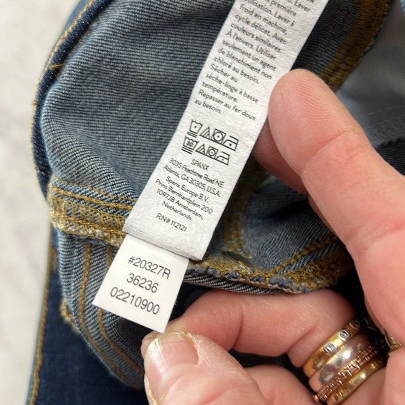 Spanx Dark Wash Pull on Flare Pants HEMMED Size M - Picture 11 of 13